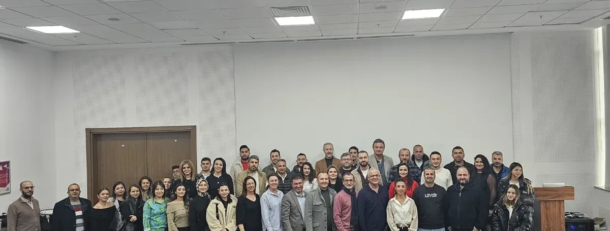 Gediz Perakende & Faturamatik Yetkili Hizmet Noktası İş Ortaklarımız ve Çalışanları Bir Araya Geldi